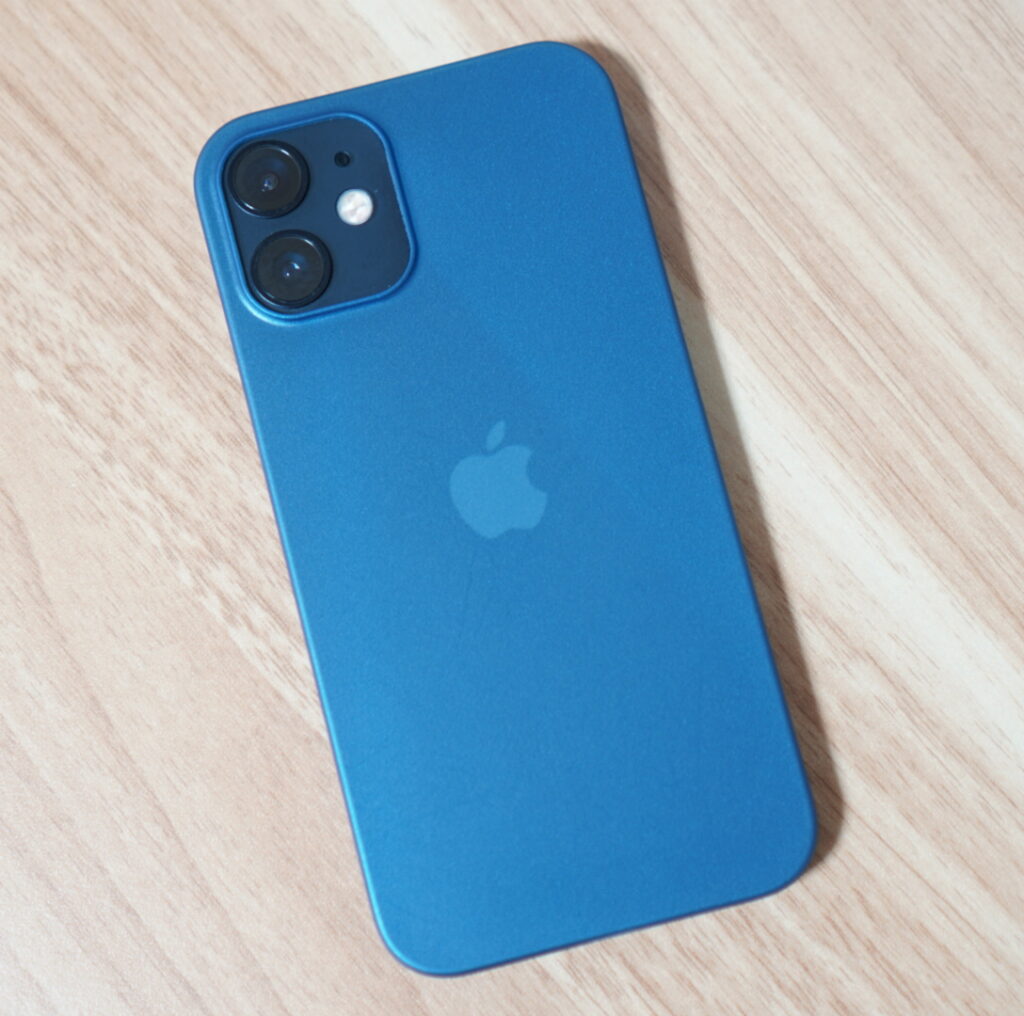メタリックブルー×iPhone12miniブラック