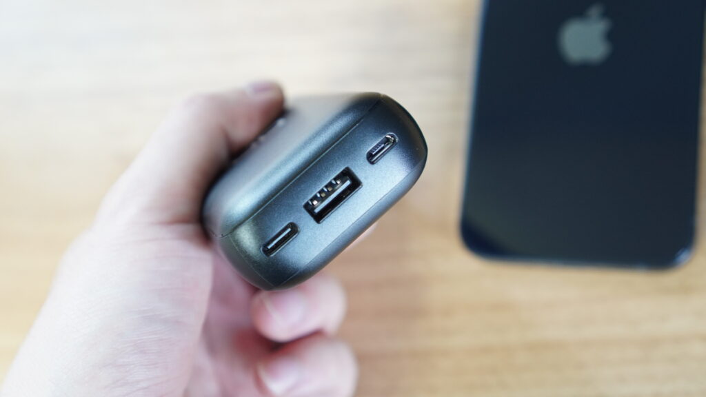 USB-Aポート、USB-Cポートを搭載