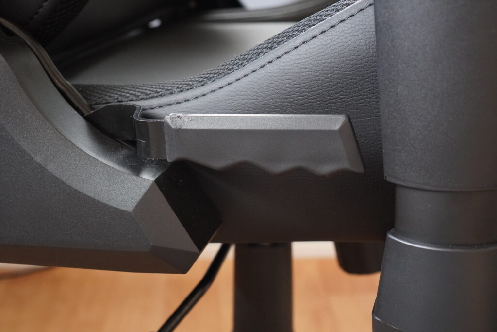 gaming chair-right