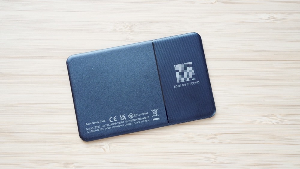 Anker Eufy Security SmartTrack Cardの裏面