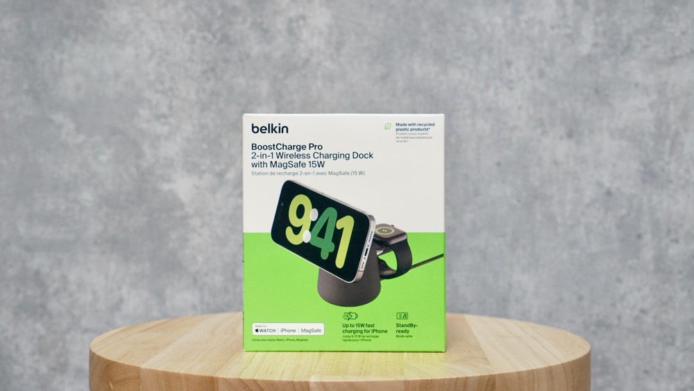 Belkin BoostCharge Pro MagSafe 15W 2-in-1 ワイヤレス充電ドックの外箱