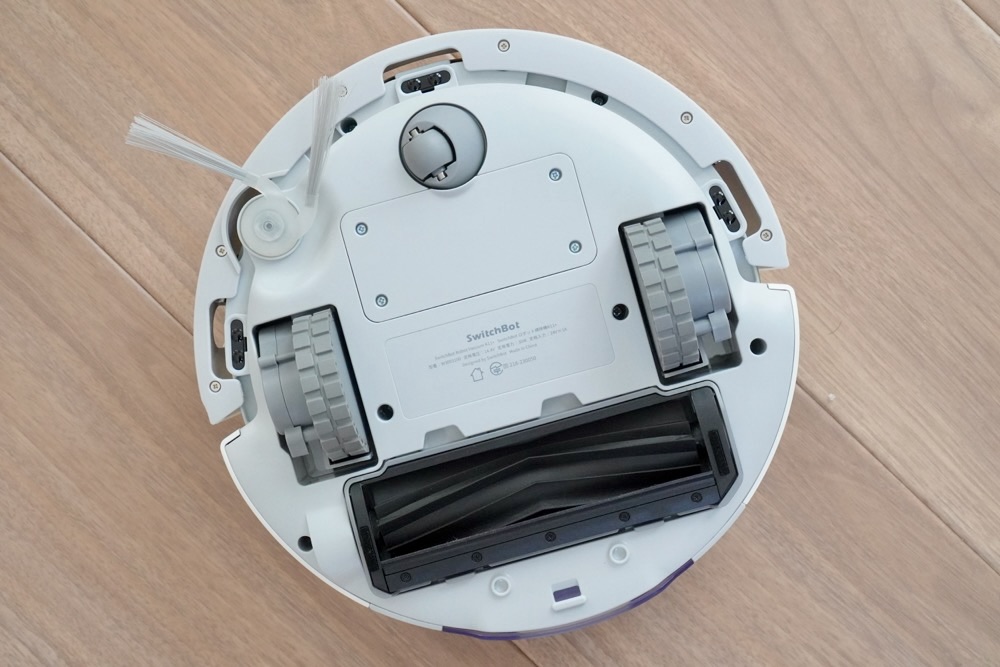 SwitchBot ロボット掃除機 K11＋の底面