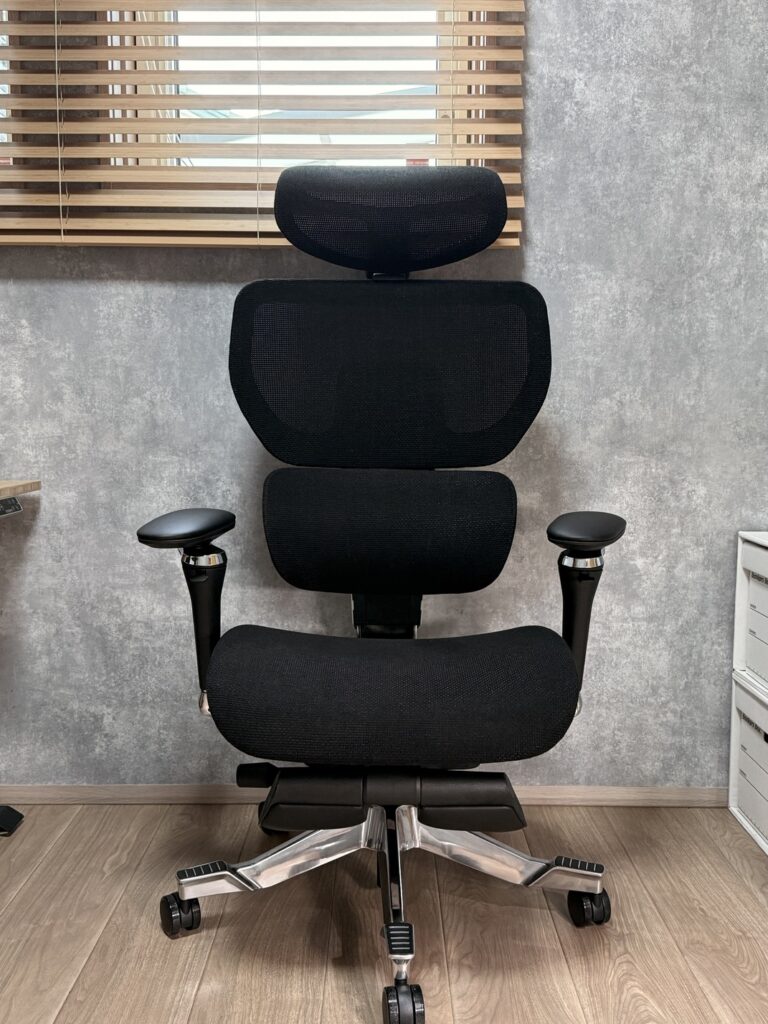 FlexiSpot C7 Morpherの正面デザイン