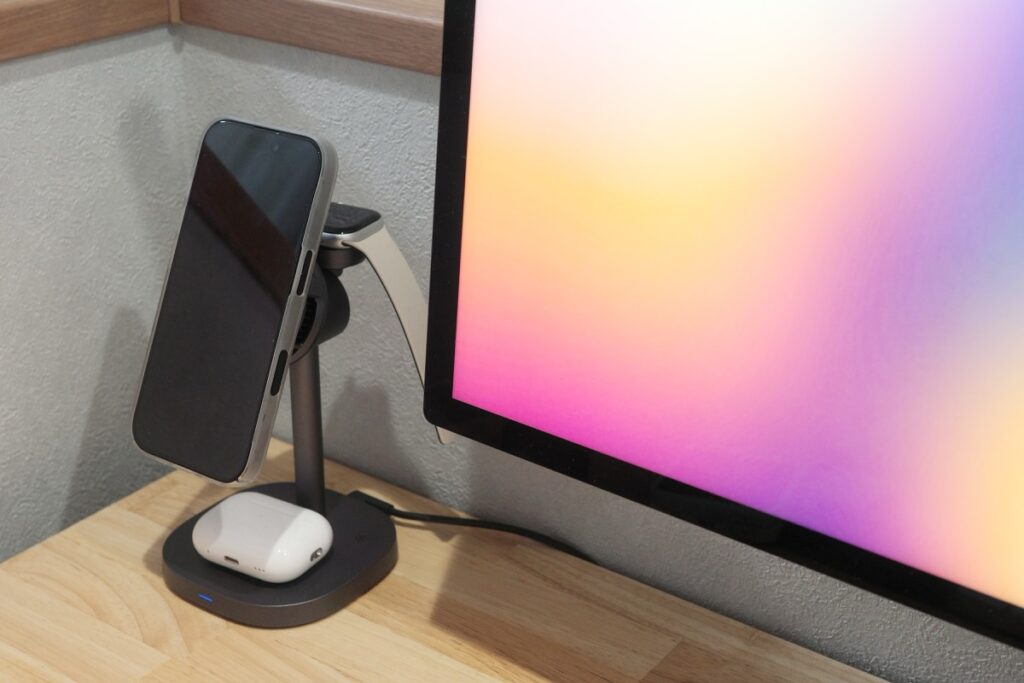 RORRY 冷却ファン付き3-in-1ワイヤレス充電器でiPhone・Apple Watch・AirPodsを同時に充電