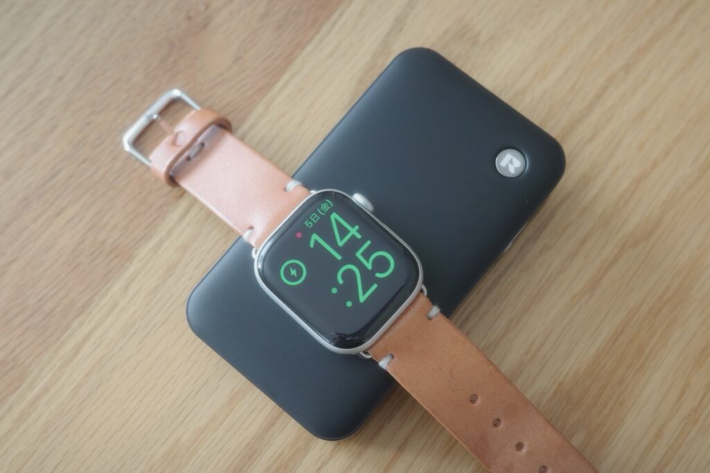 RORRY モバイルバッテリー H1でApple Watchを充電