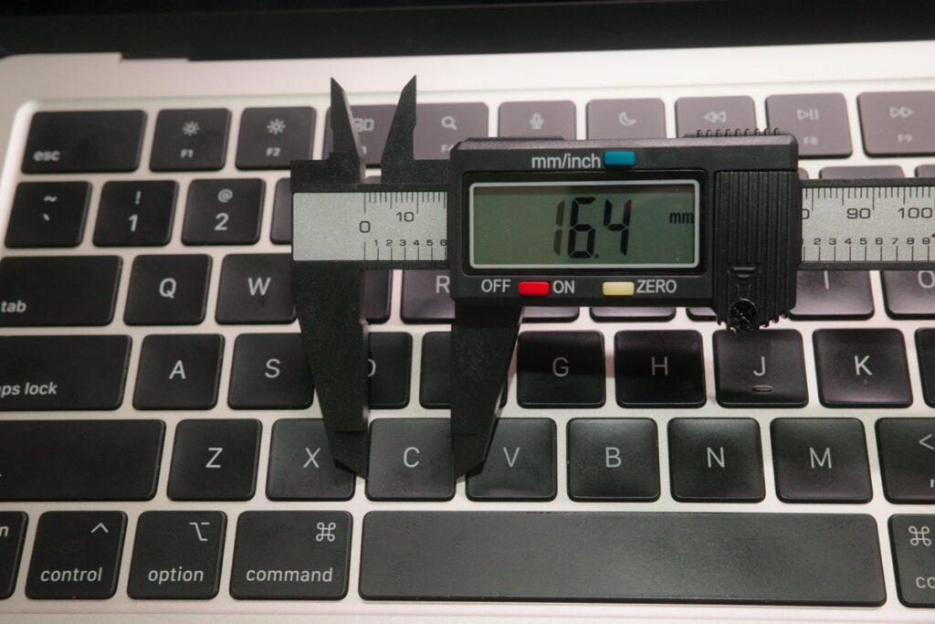 MacBook Airのキーサイズ