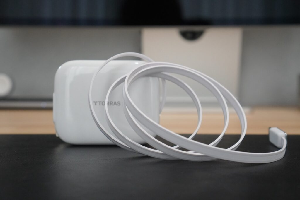FlexLine 67W type-c 2ポート急速充電器の内蔵ケーブル