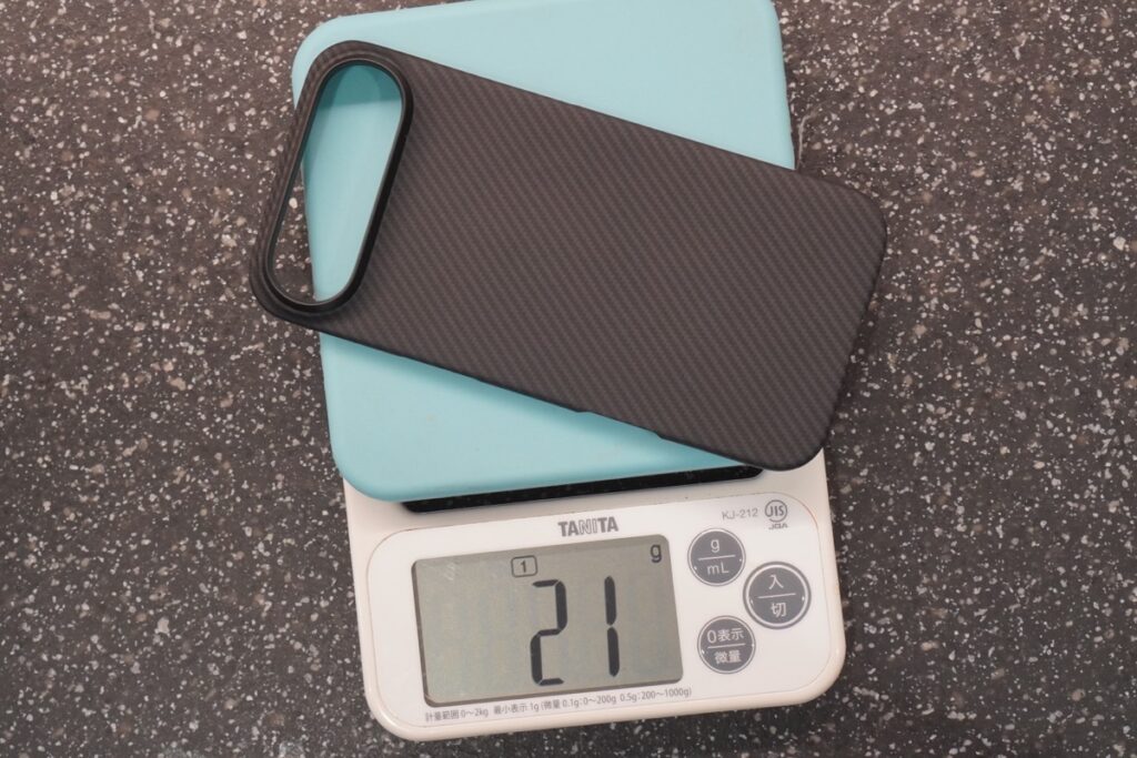 iPhone Air Ultra-Slim Case 極薄ケースの重さ
