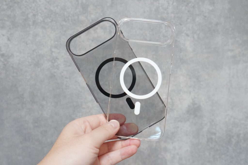 THE INVISIBLE AIRのクリスタルブラックとクリスタルクリア