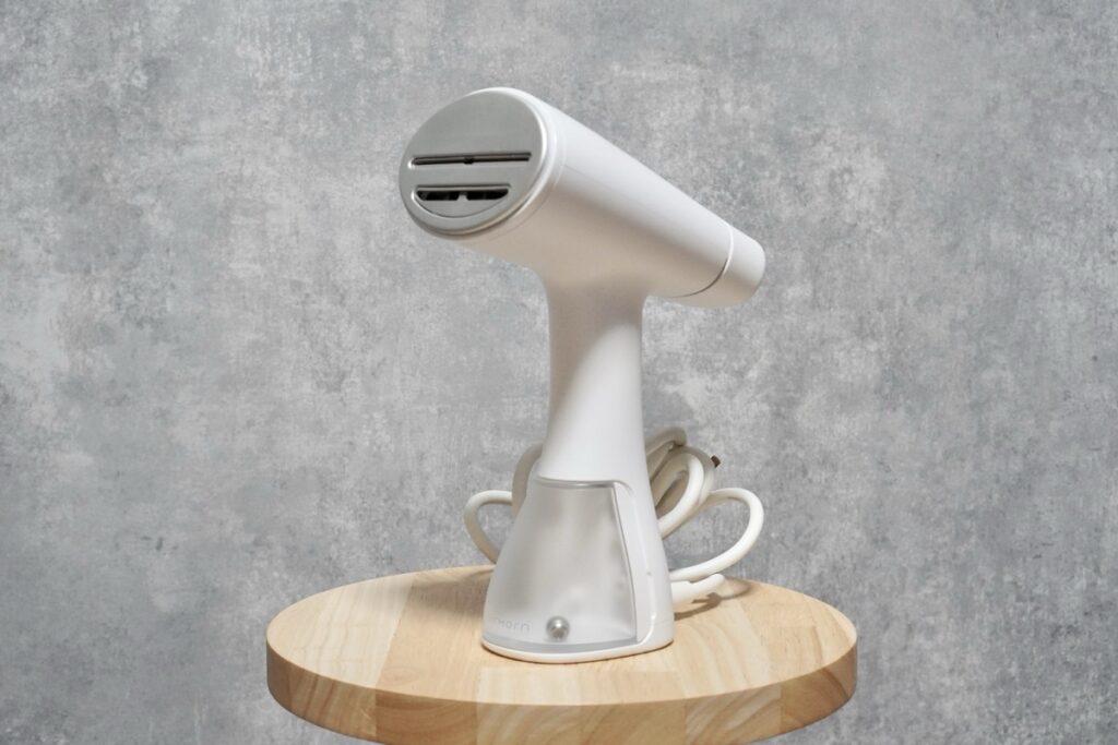 自立するairmorn oneのデザイン