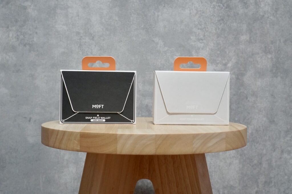 MOFT 多機能カードケース&スタンドのパッケージ