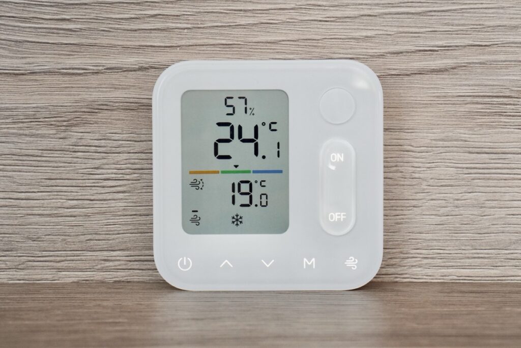 SwitchBot 温湿度管理パネルの本体