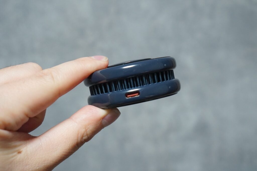 Ostand PolarCircleの側面