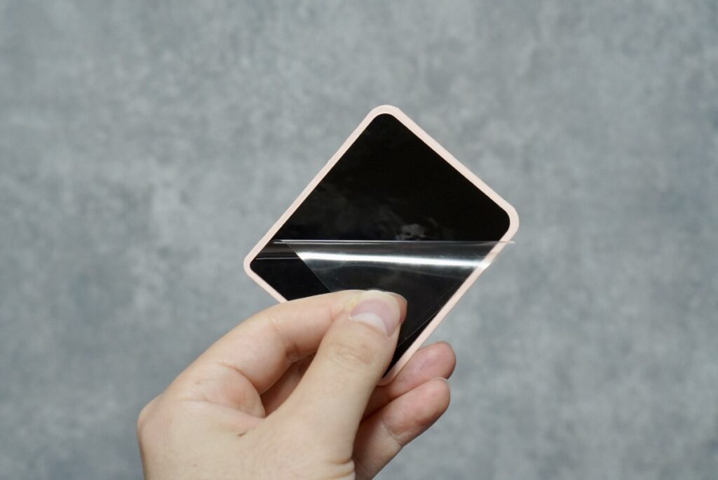 貼り付けタイプのbeak 2