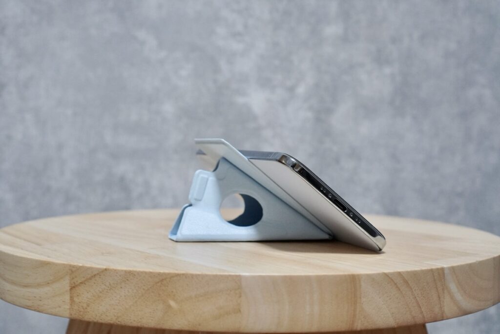 beak mag 2の横置き（ローアングル）