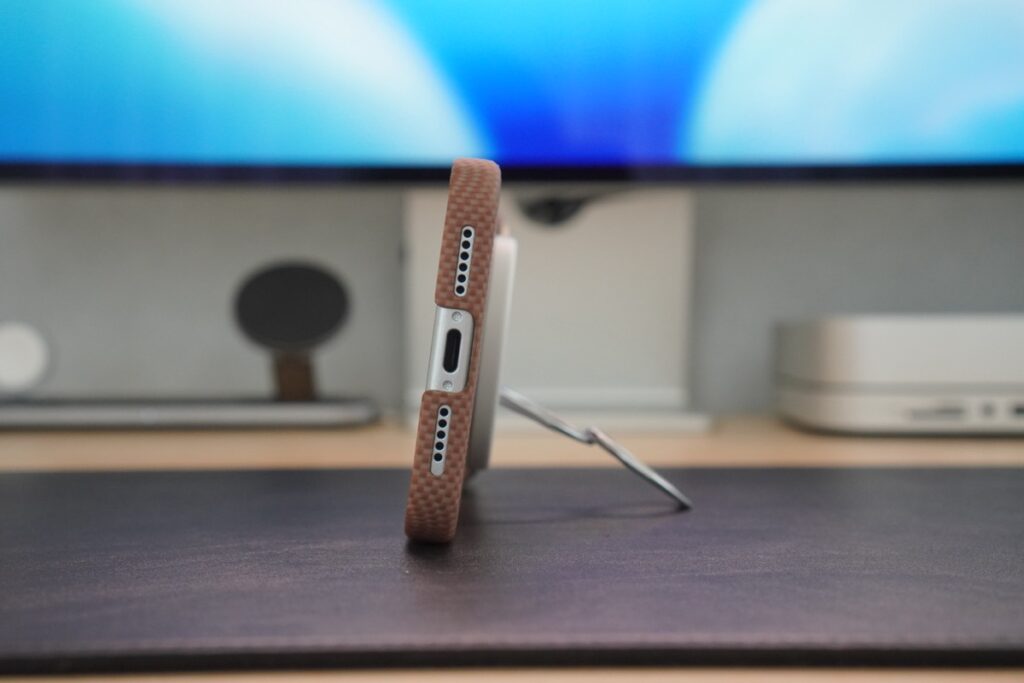 MagEZ Grip 3でほぼ垂直にiPhoneを横向きできる