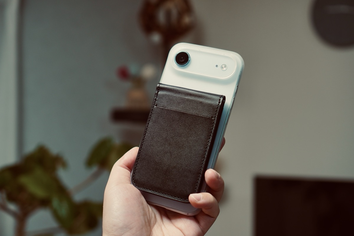 全てが日本製のMolid MagSafe Wallet