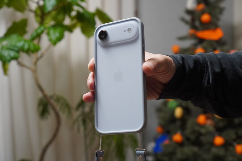 Apple純正iPhone Airバンパー